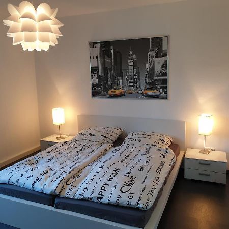 Andinas Ferienwohnung In Ruhiger Lage Direkt Am Wald Wilnsdorf Exteriér fotografie