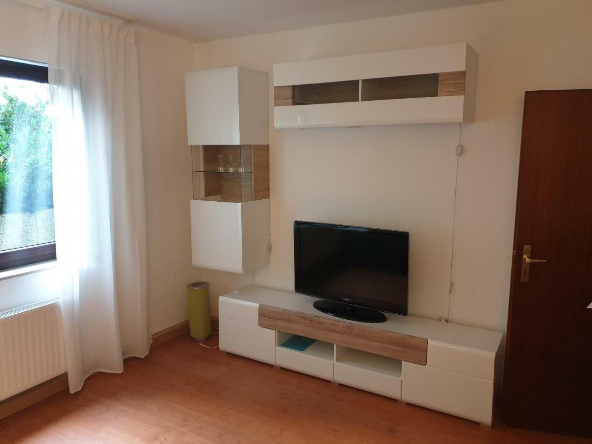Andinas Ferienwohnung In Ruhiger Lage Direkt Am Wald Wilnsdorf Exteriér fotografie